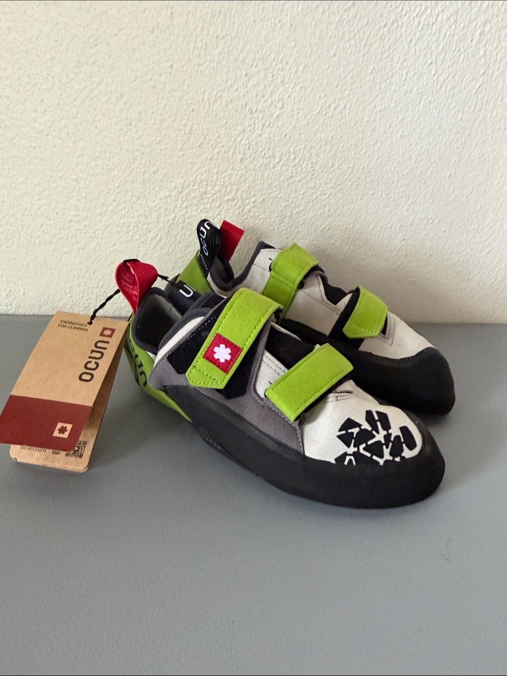 NWT OCUN Rock Climbing Shoes Size 43